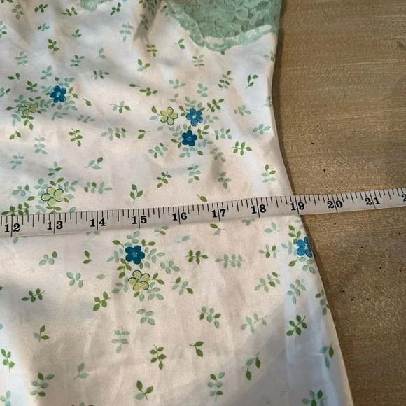 VICTORIAS Secret Angels Night Slip Satin Lace Style Front Slit 2005 Large - Picture 10 of 13